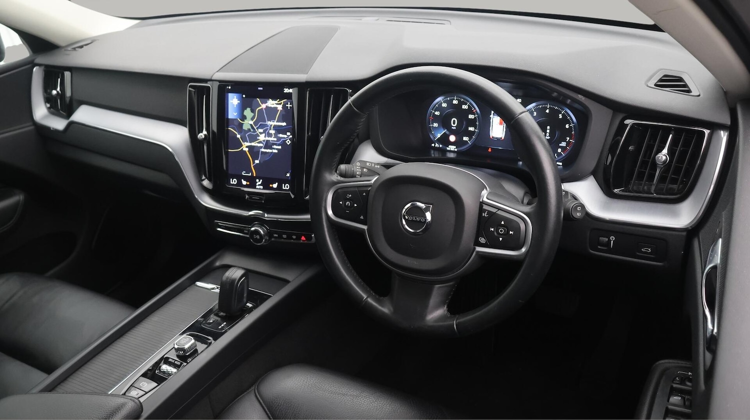 Used Volvo XC60 2020 for sale - 76370572: Photo 10