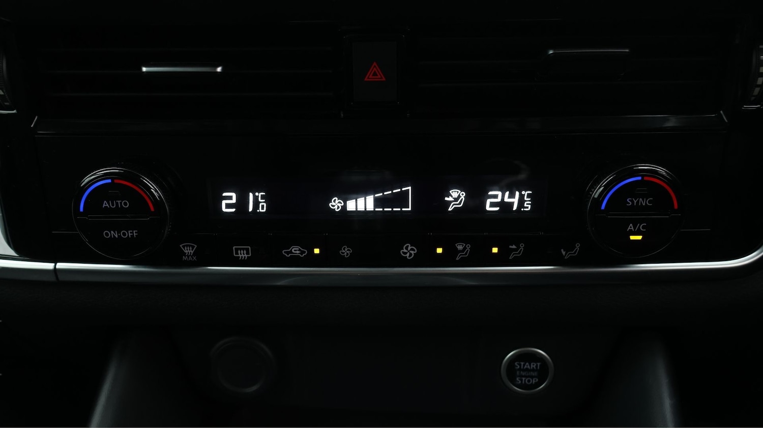 Used Nissan Qashqai 2023 for sale - 77353859: Photo 12