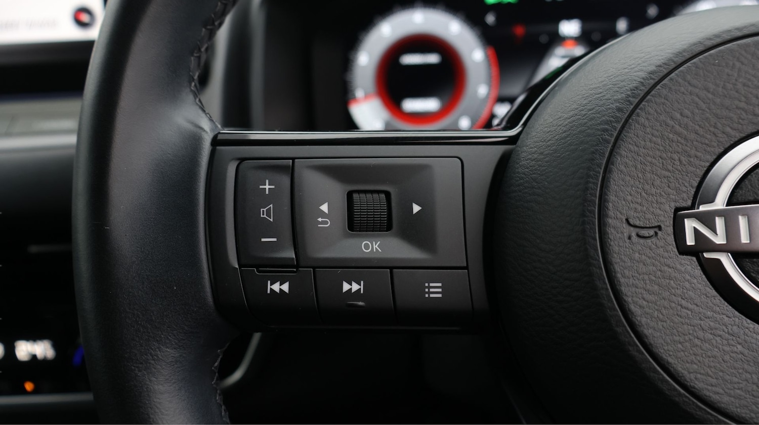 Used Nissan Qashqai 2023 for sale - 77353859: Photo 22