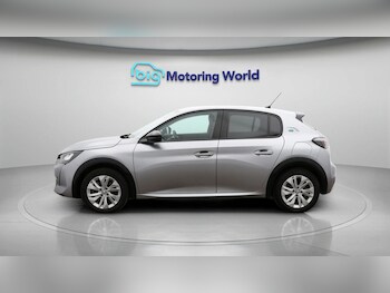Used Peugeot E-208 2023 for sale - 77445829: Photo