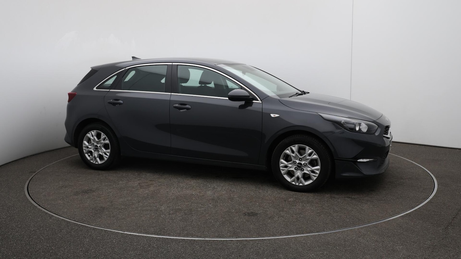 Used Kia Ceed 2023 for sale - 76446472: Photo 44