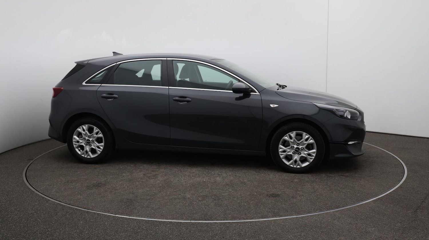 Used Kia Ceed 2023 for sale - 76446472: Photo 46