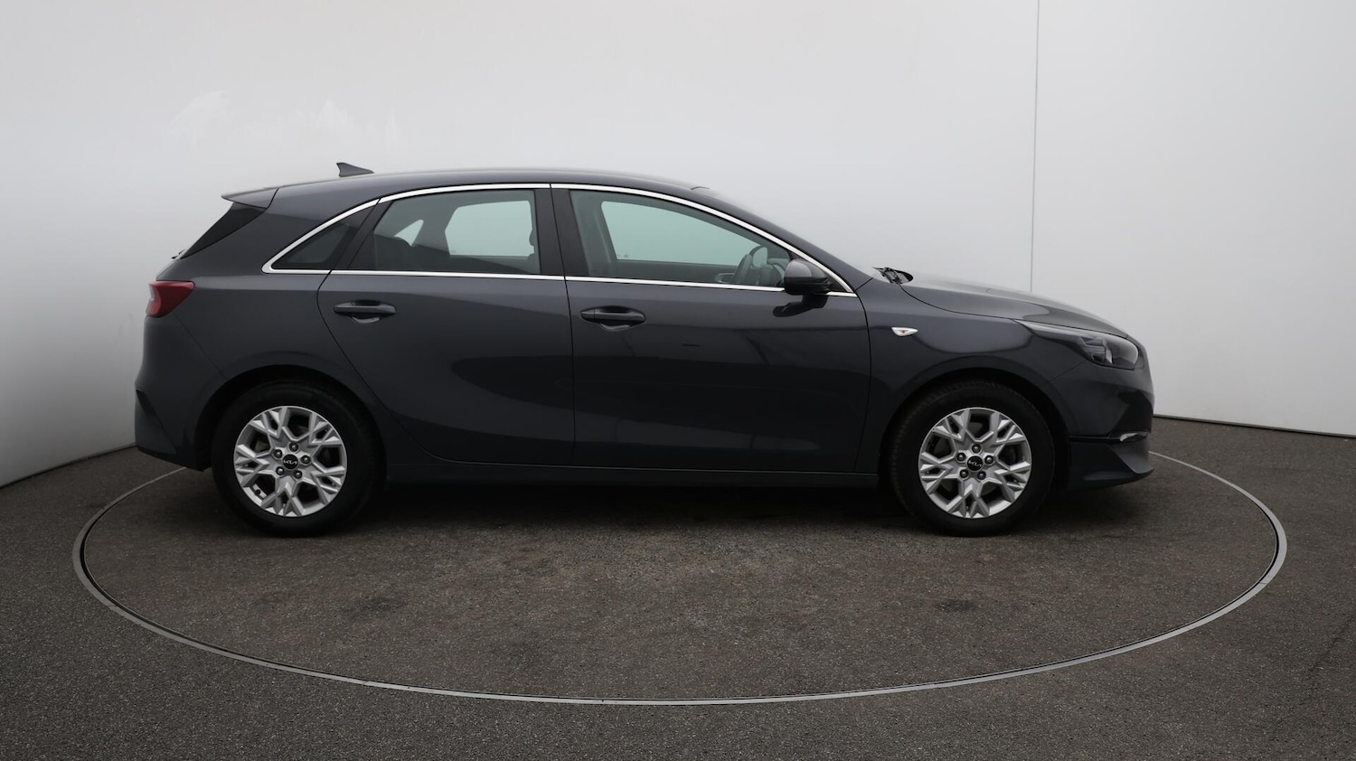 Used Kia Ceed 2023 for sale - 76446472: Photo 47