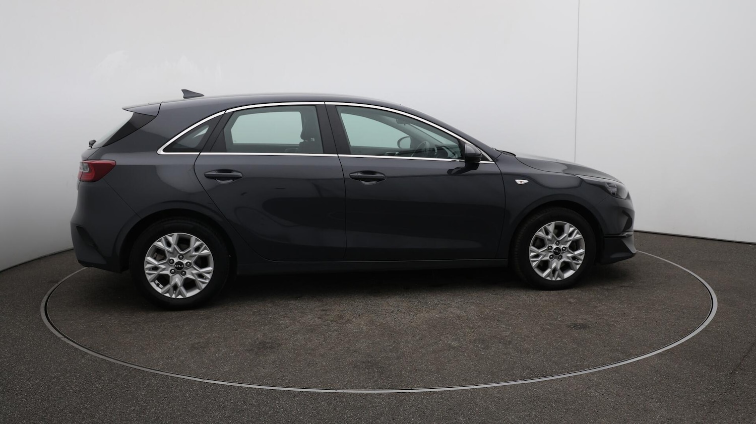 Used Kia Ceed 2023 for sale - 76446472: Photo 48