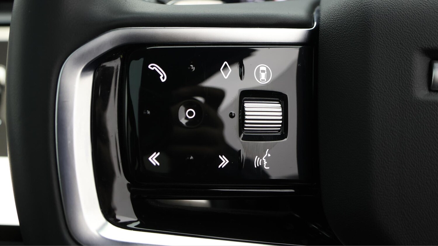 Used Land Rover Discovery Sport for sale - 76701632: Photo 23