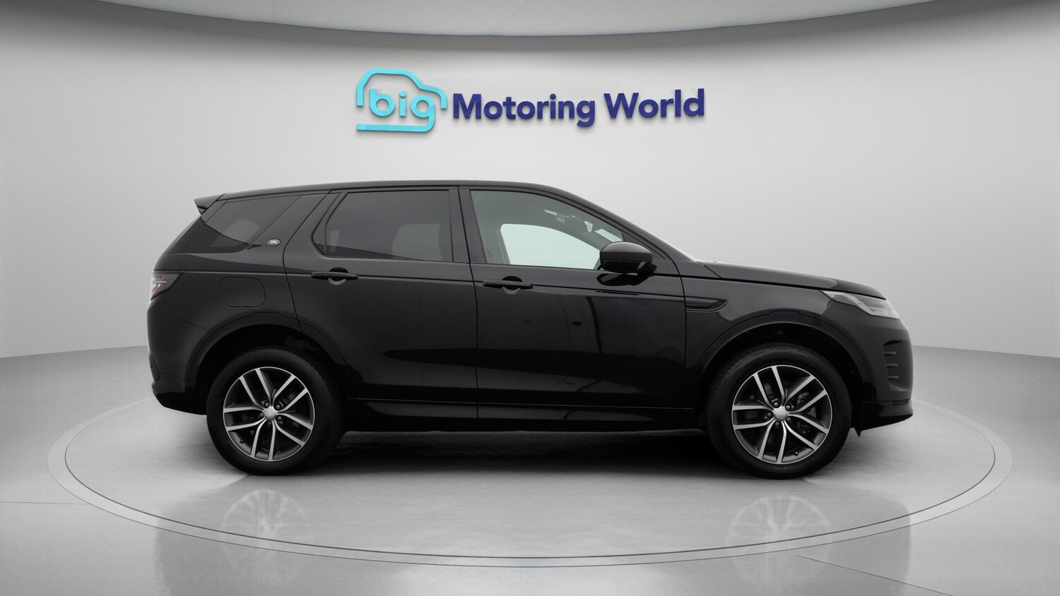 Used Land Rover Discovery Sport for sale - 76701632: Photo 9