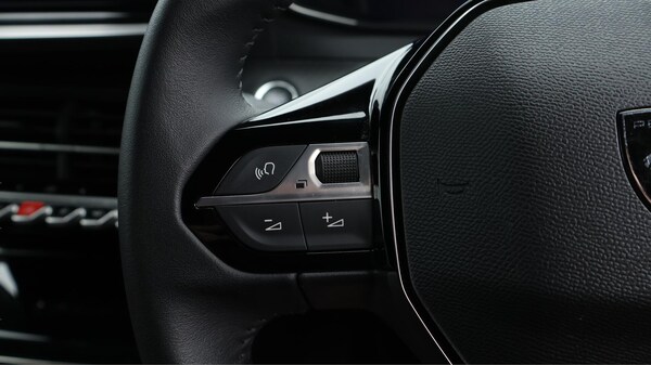 Used Peugeot 2008 2024 for sale - 75600609: Photo 24