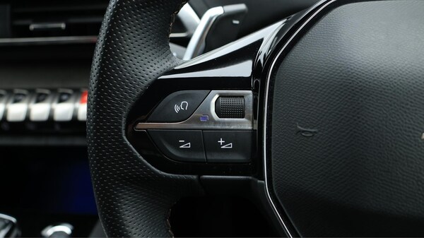 Used Peugeot 3008 2022 for sale - 75741681: Photo 24