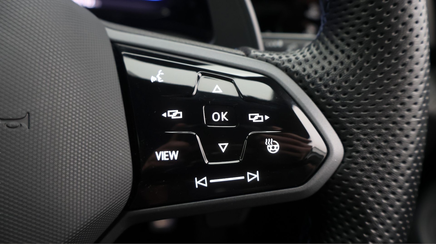 Used Volkswagen Golf 2023 for sale - 77527813: Photo 24