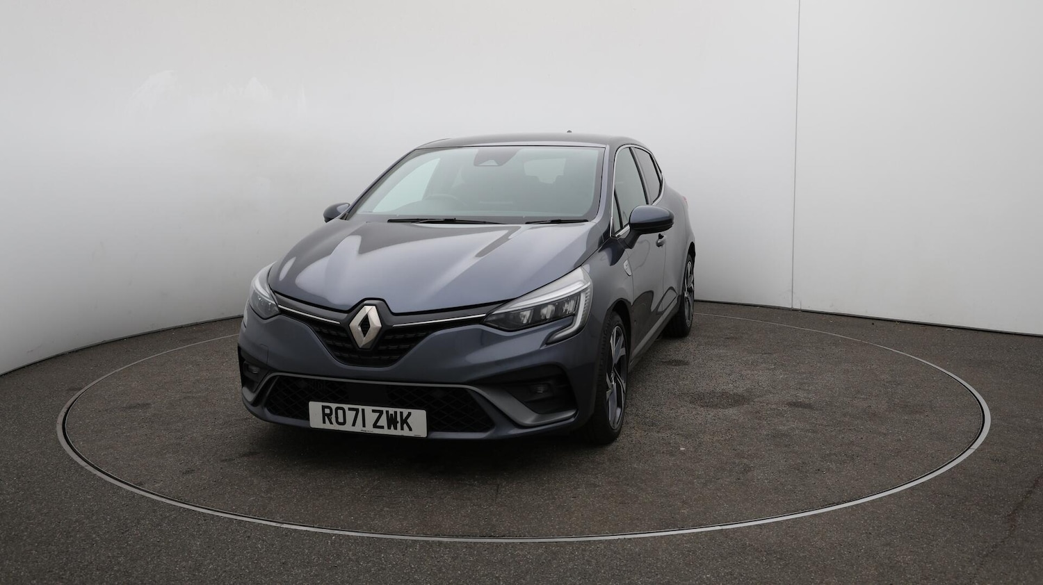 Used Renault Clio 2021 for sale - 76122209: Photo 38