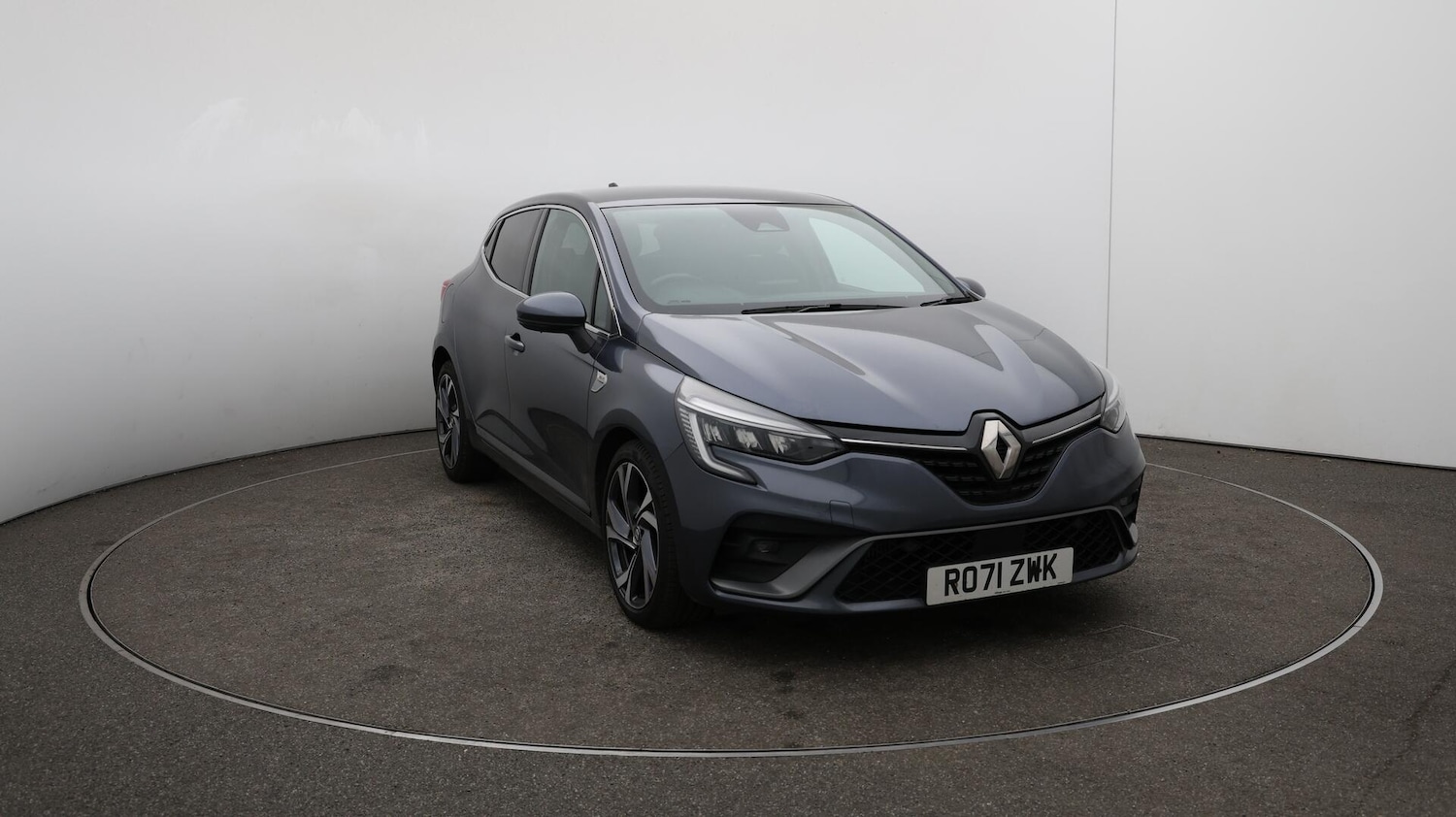 Used Renault Clio 2021 for sale - 76122209: Photo 42