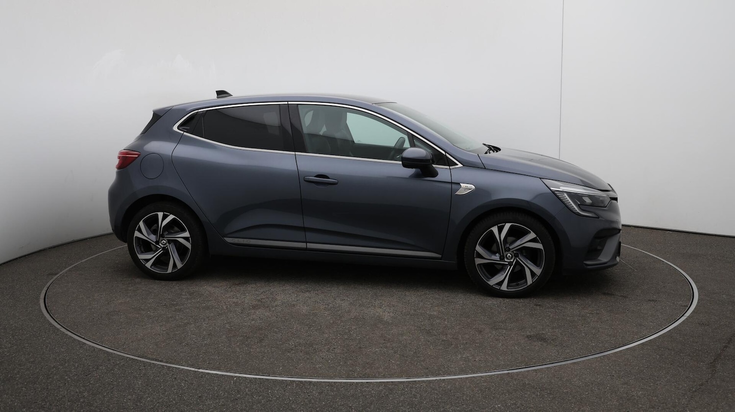 Used Renault Clio 2021 for sale - 76122209: Photo 48