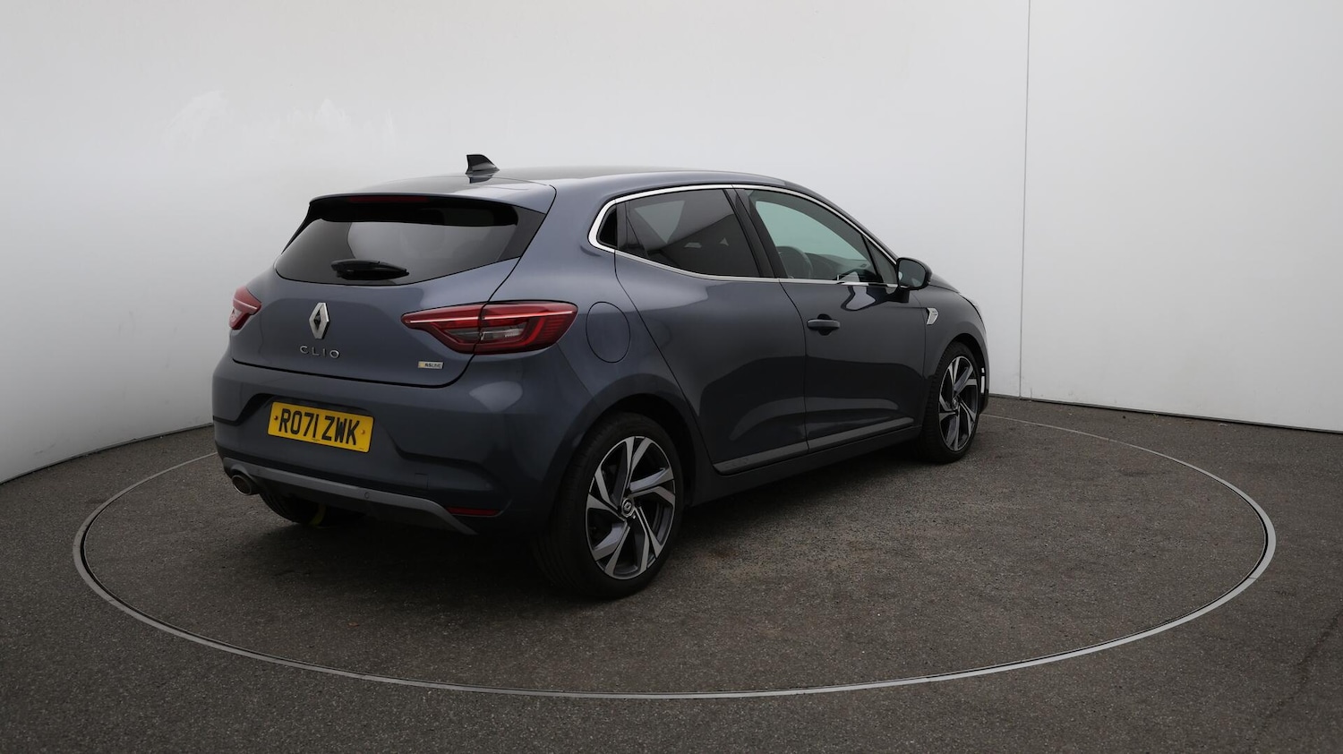 Used Renault Clio 2021 for sale - 76122209: Photo 54