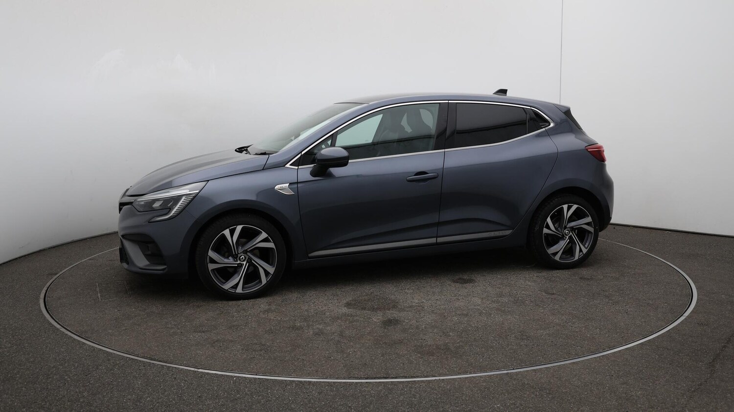 Used Renault Clio 2021 for sale - 76122209: Photo 66