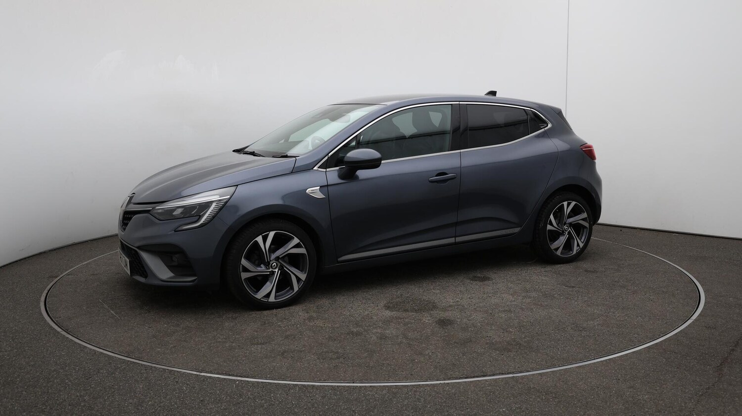 Used Renault Clio 2021 for sale - 76122209: Photo 67