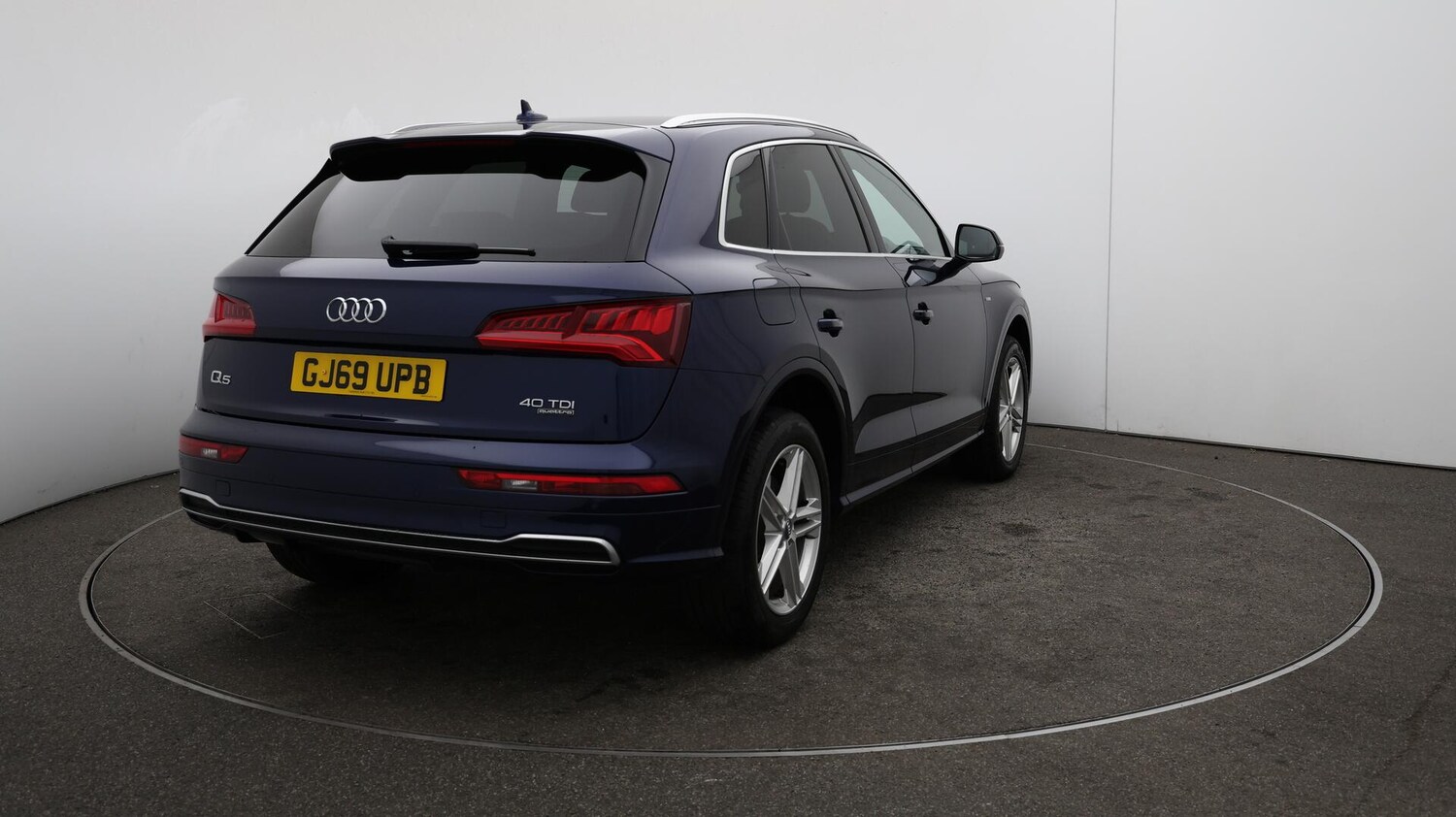 Used Audi Q5 2019 for sale - 76151478: Photo 55