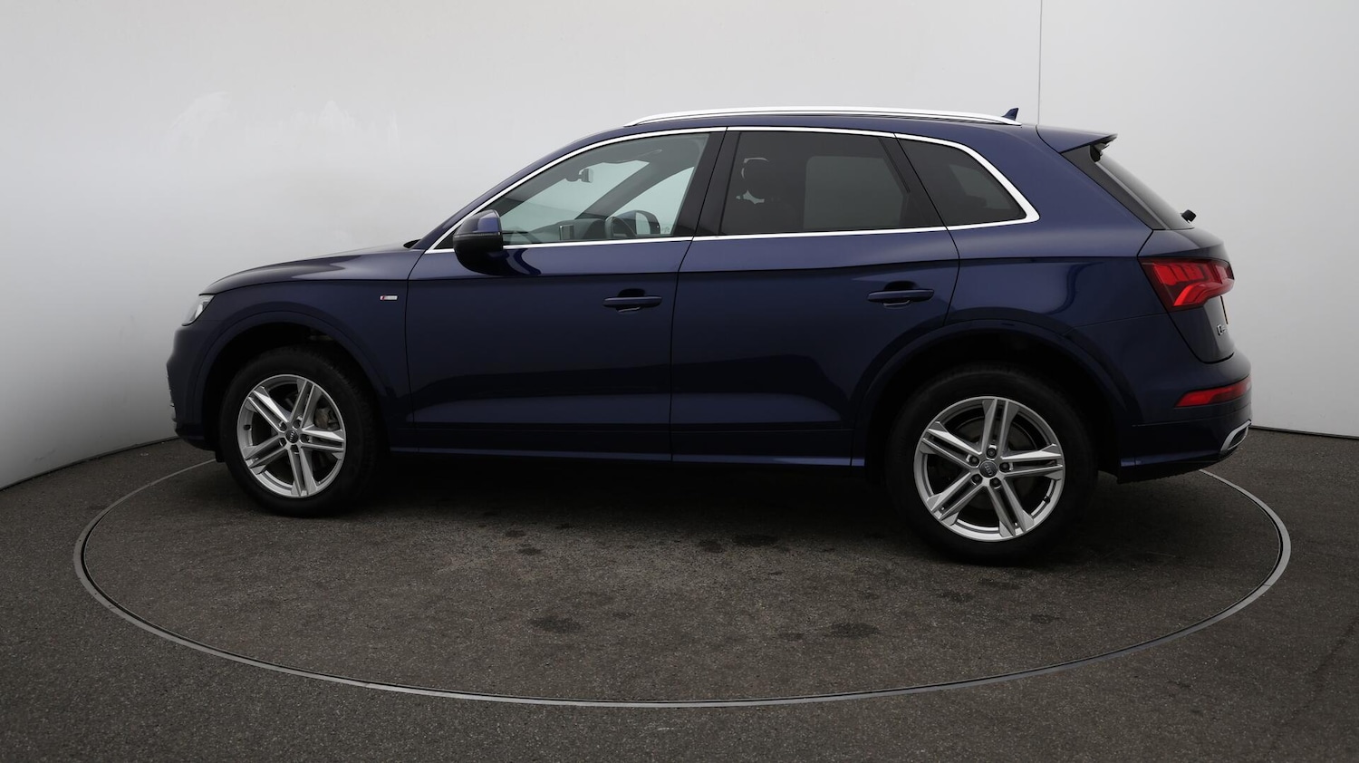 Used Audi Q5 2019 for sale - 76151478: Photo 58
