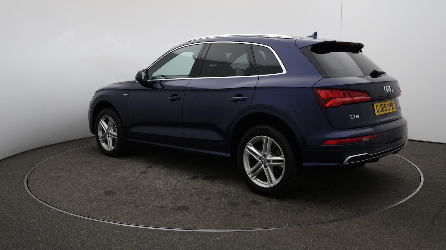 Used Audi Q5 2019 for sale - 76151478: Photo 63