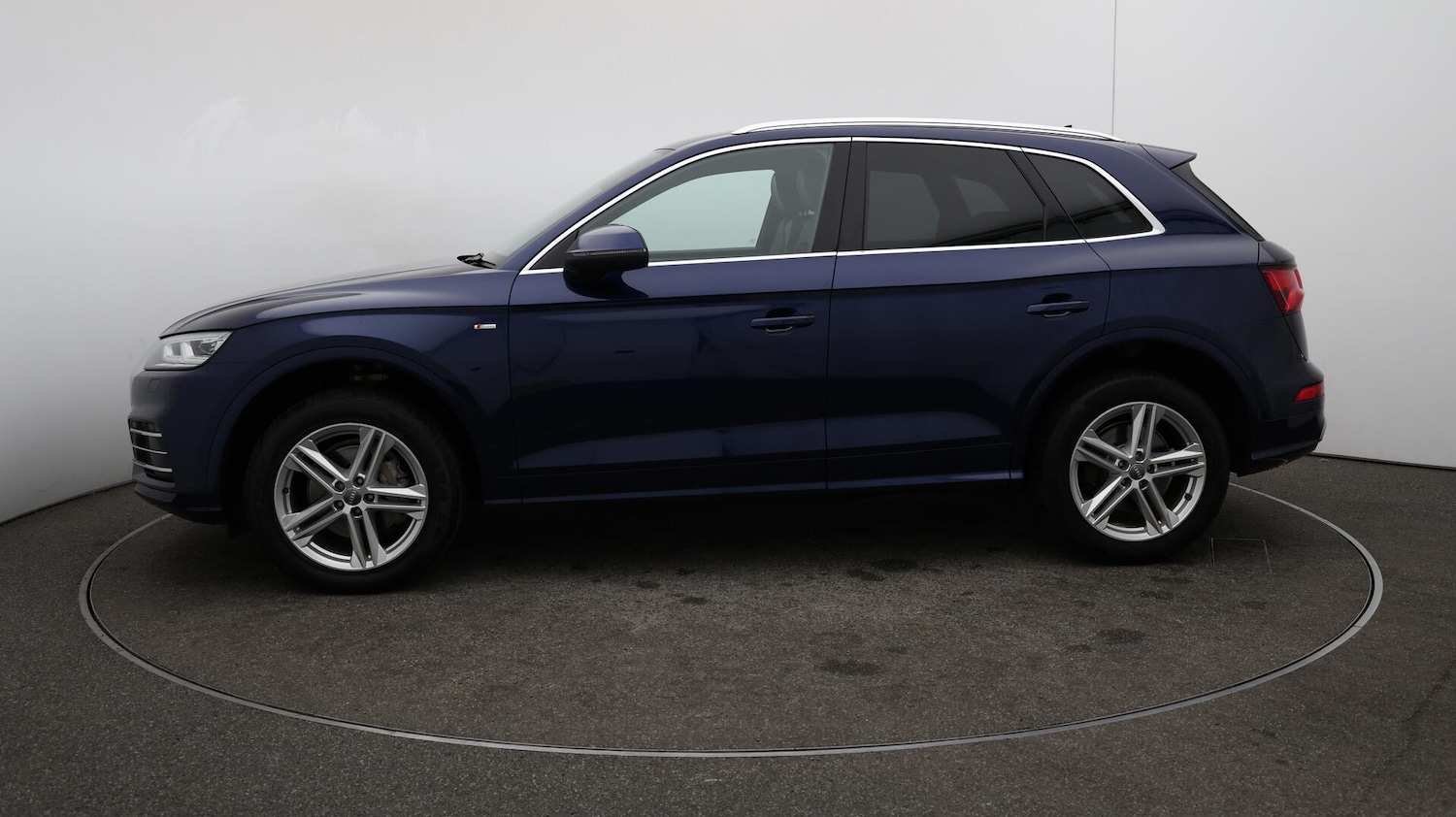 Used Audi Q5 2019 for sale - 76151478: Photo 65