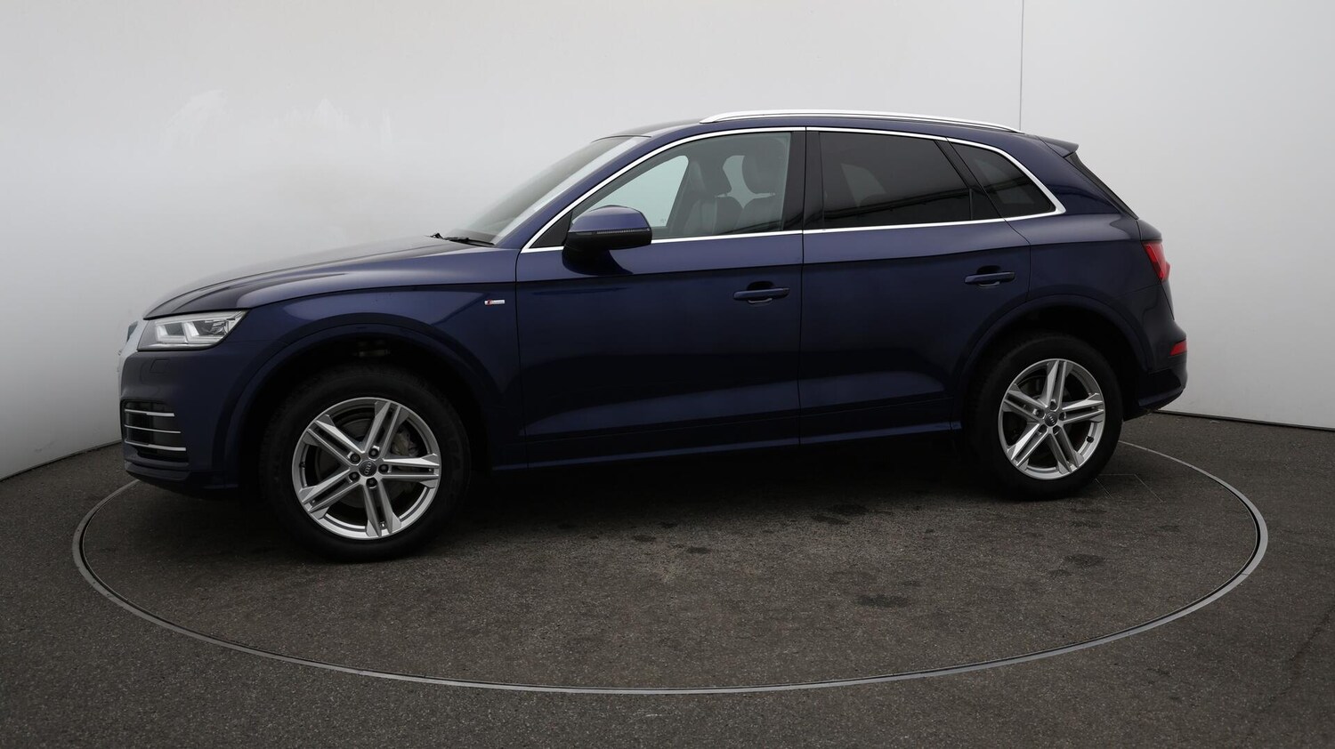 Used Audi Q5 2019 for sale - 76151478: Photo 66
