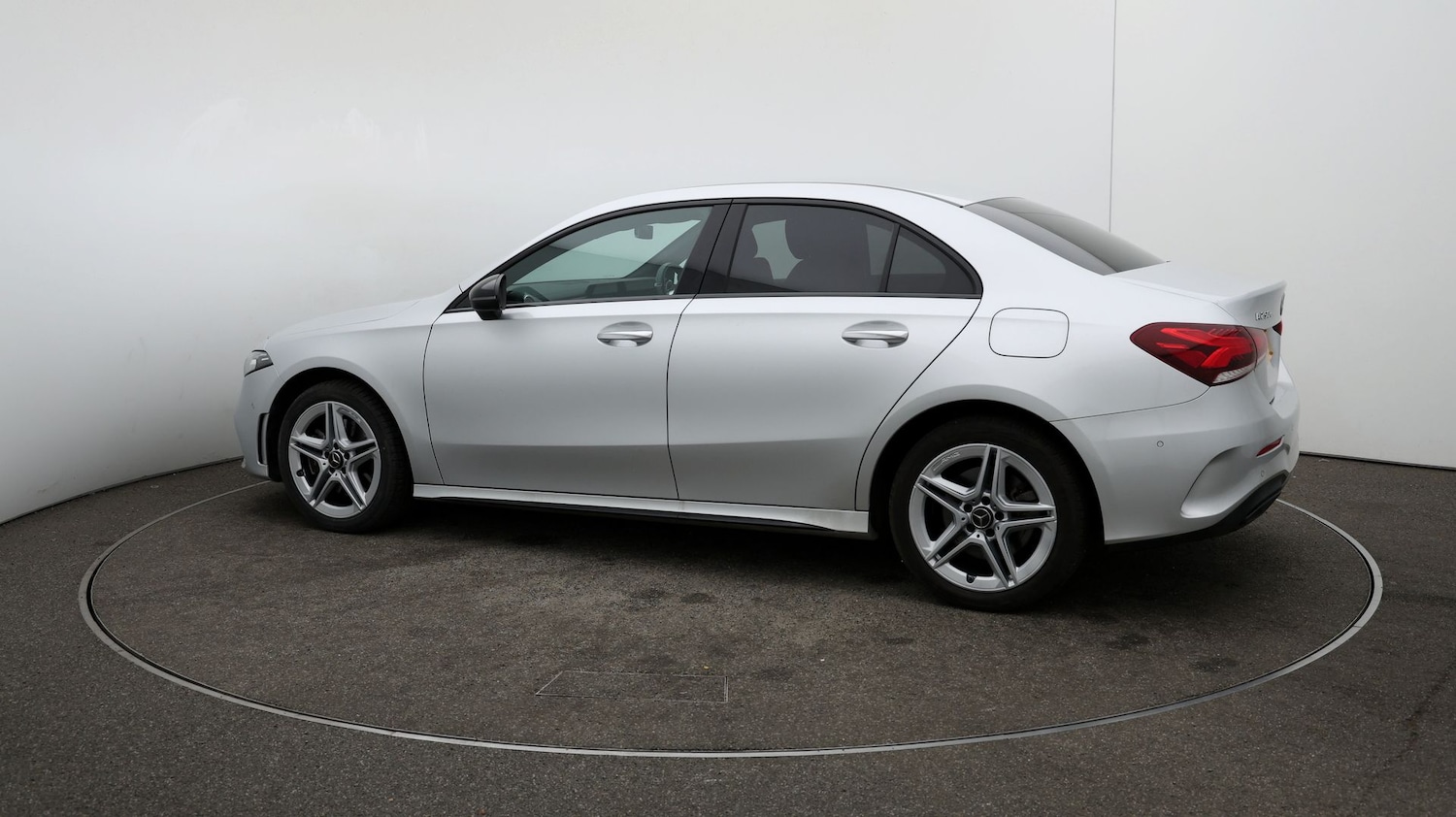 Used Mercedes-Benz A-Class 2021 for sale - 76811643: Photo 40