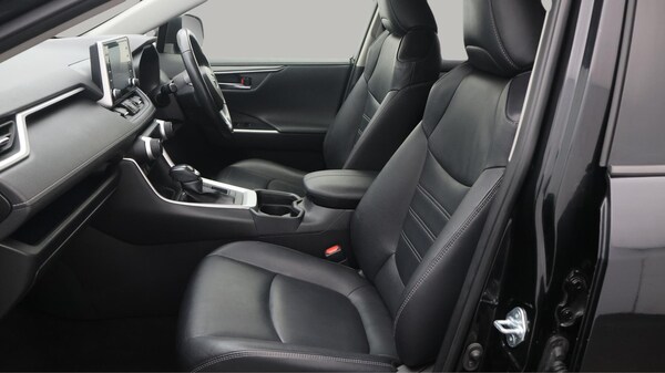 Used Toyota RAV4 2021 for sale - 76306473: Photo 15
