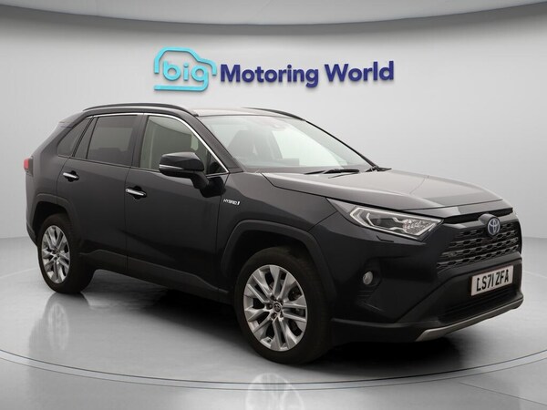 Used Toyota RAV4 2021 for sale - 76306473: Photo 1