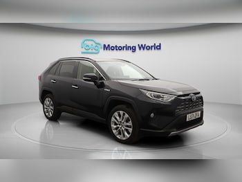 Used Toyota RAV4 2021 for sale - 76306473: Photo 2