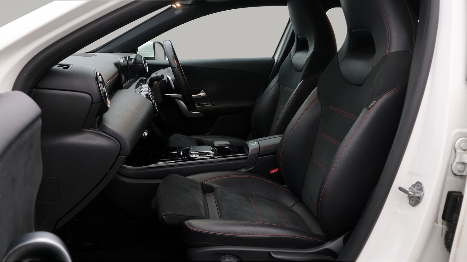 Used Mercedes-Benz A-Class 2019 for sale - 77618740: Photo 14