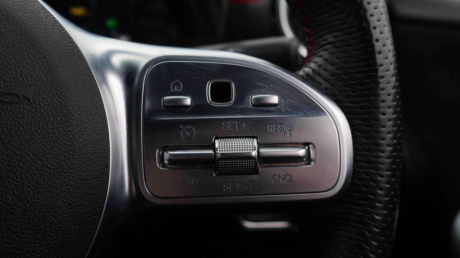 Used Mercedes-Benz A-Class 2019 for sale - 77618740: Photo 25