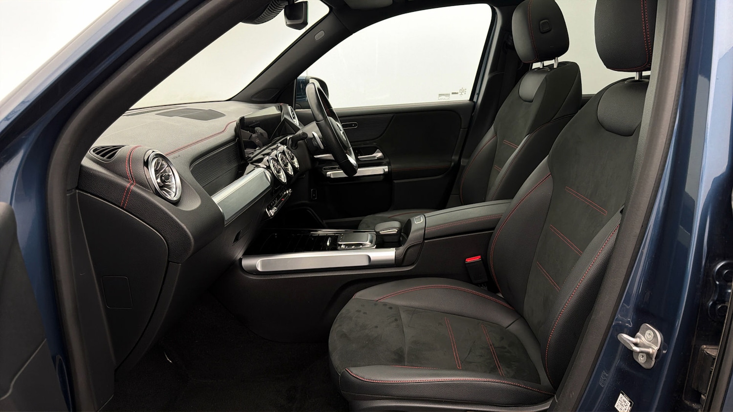 Used Mercedes-Benz EQB 2023 for sale - 77989450: Photo 13