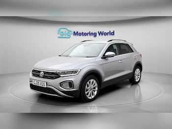 Used Volkswagen T-Roc 2025 for sale - 79780235: Photo