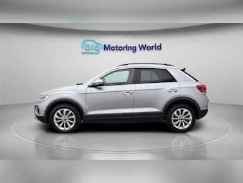 Used Volkswagen T-Roc 2025 for sale - 79780235: Photo