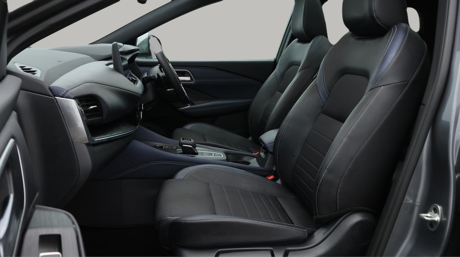 Used Nissan Qashqai 2023 for sale - 76012800: Photo 15