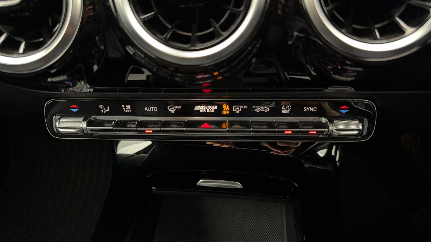 Used Mercedes-Benz A-Class 2020 for sale - 78121758: Photo 11