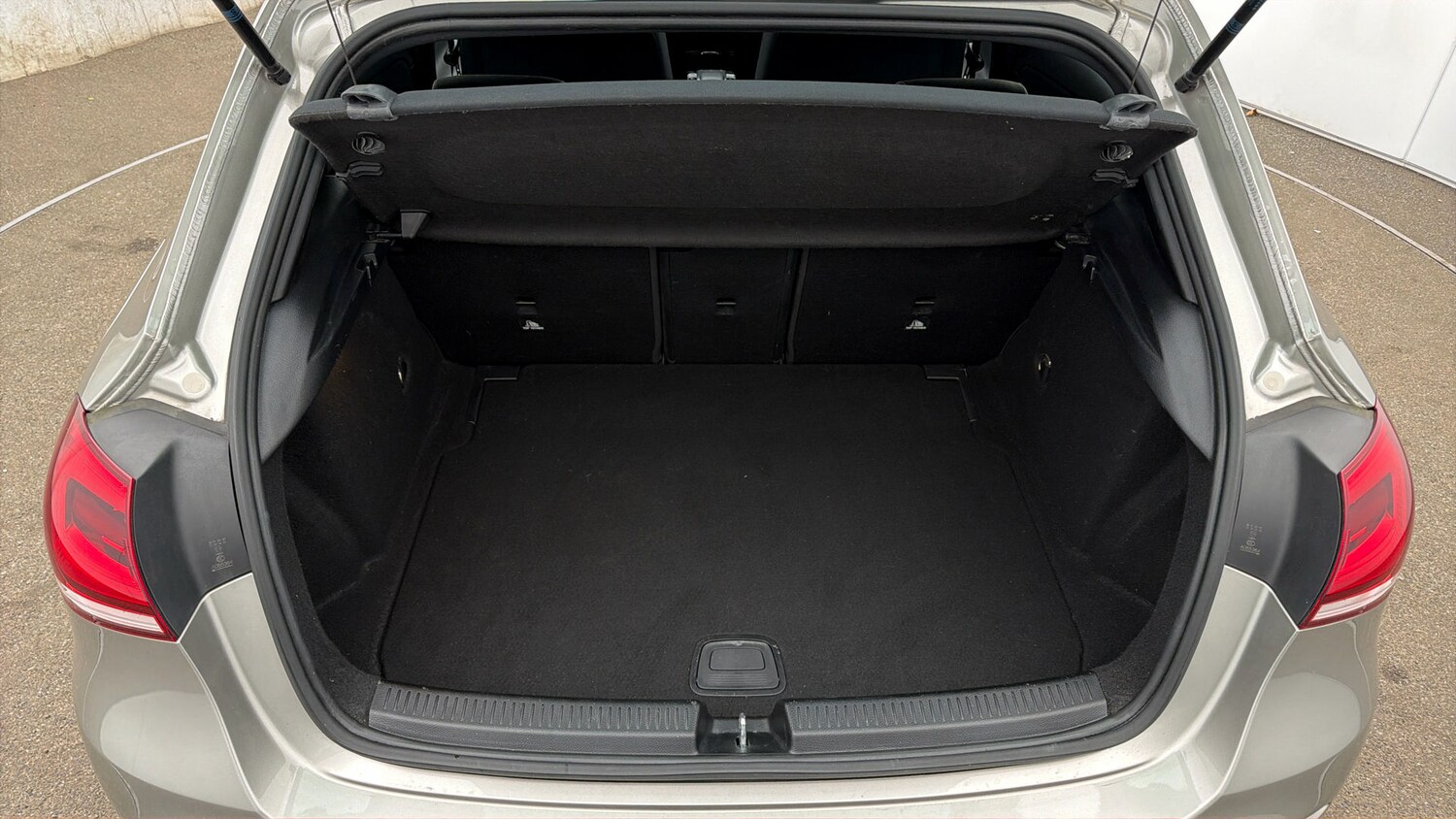 Used Mercedes-Benz A-Class 2020 for sale - 78121758: Photo 16