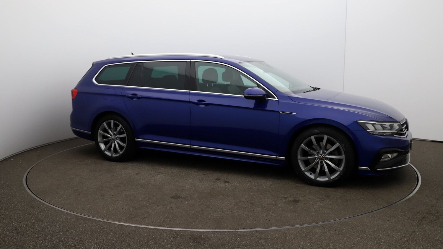 Used Volkswagen Passat 2023 for sale - 76809826: Photo 32