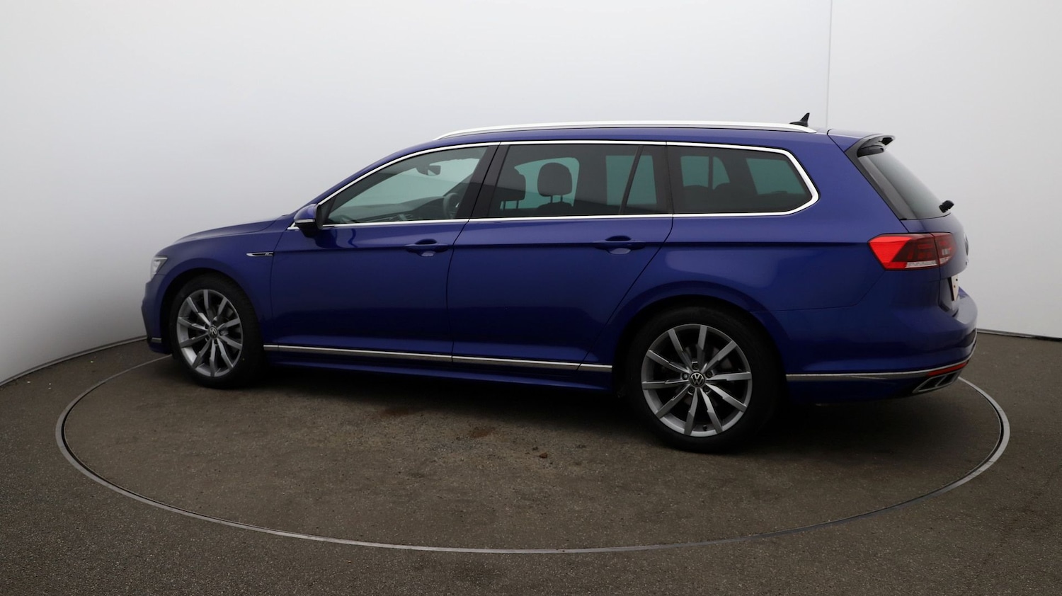 Used Volkswagen Passat 2023 for sale - 76809826: Photo 34