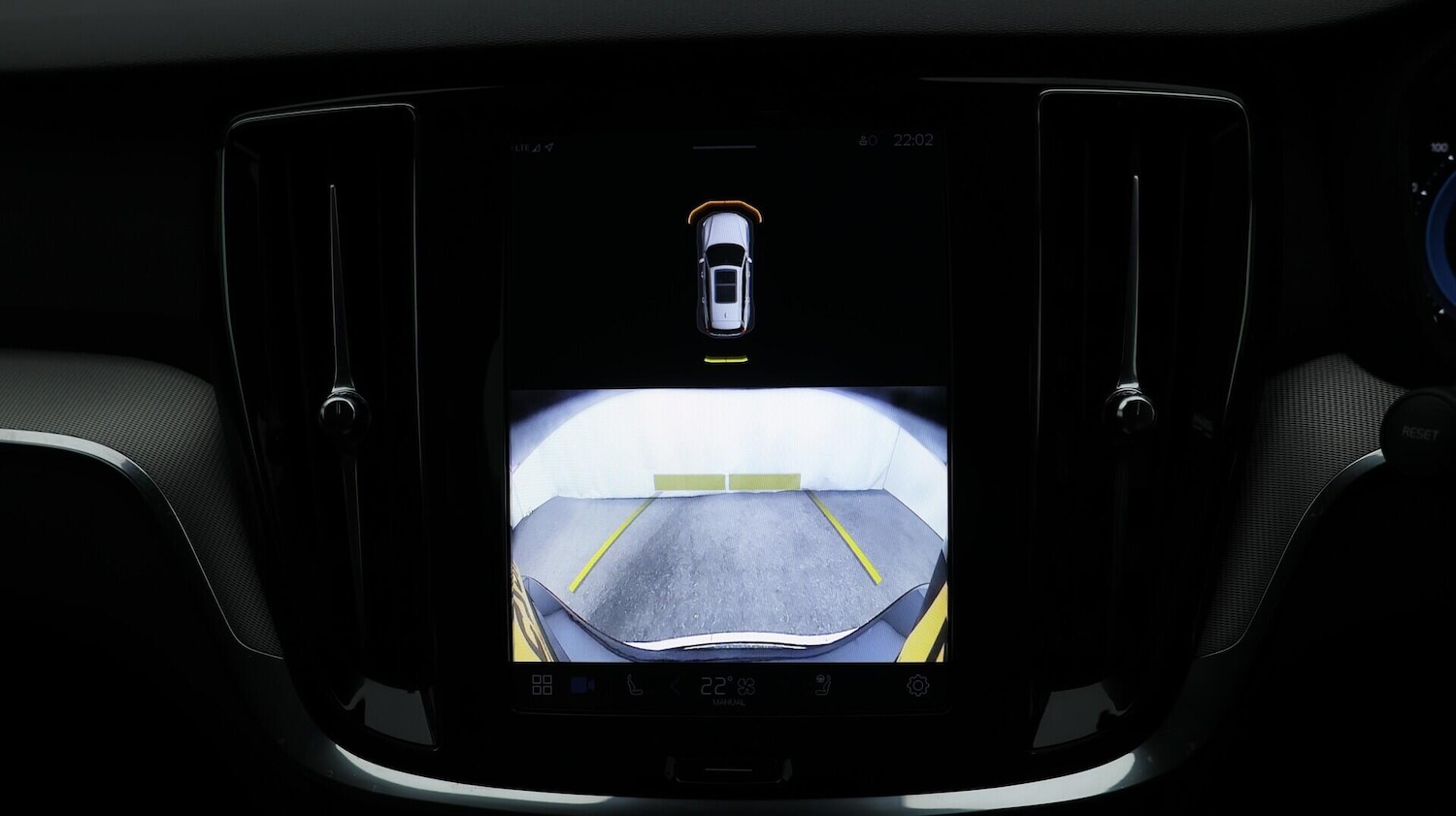 Used Volvo V60 2025 for sale - 76780595: Photo 26