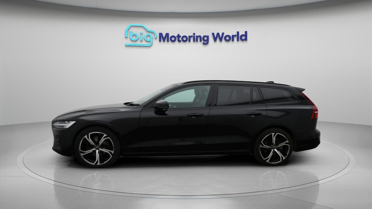 Used Volvo V60 2025 for sale - 76780595: Photo 5