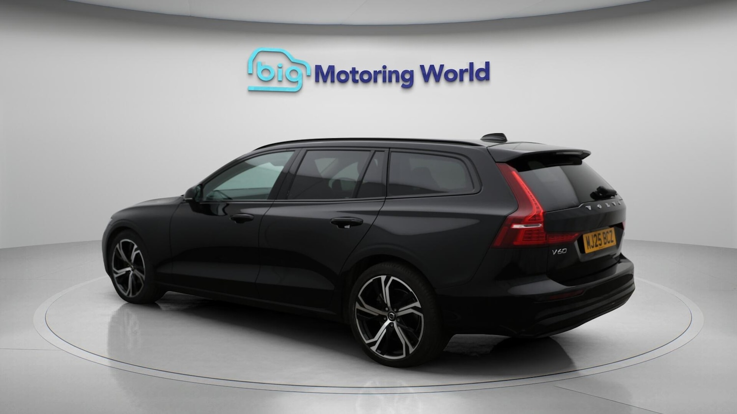 Used Volvo V60 2025 for sale - 76780595: Photo 6