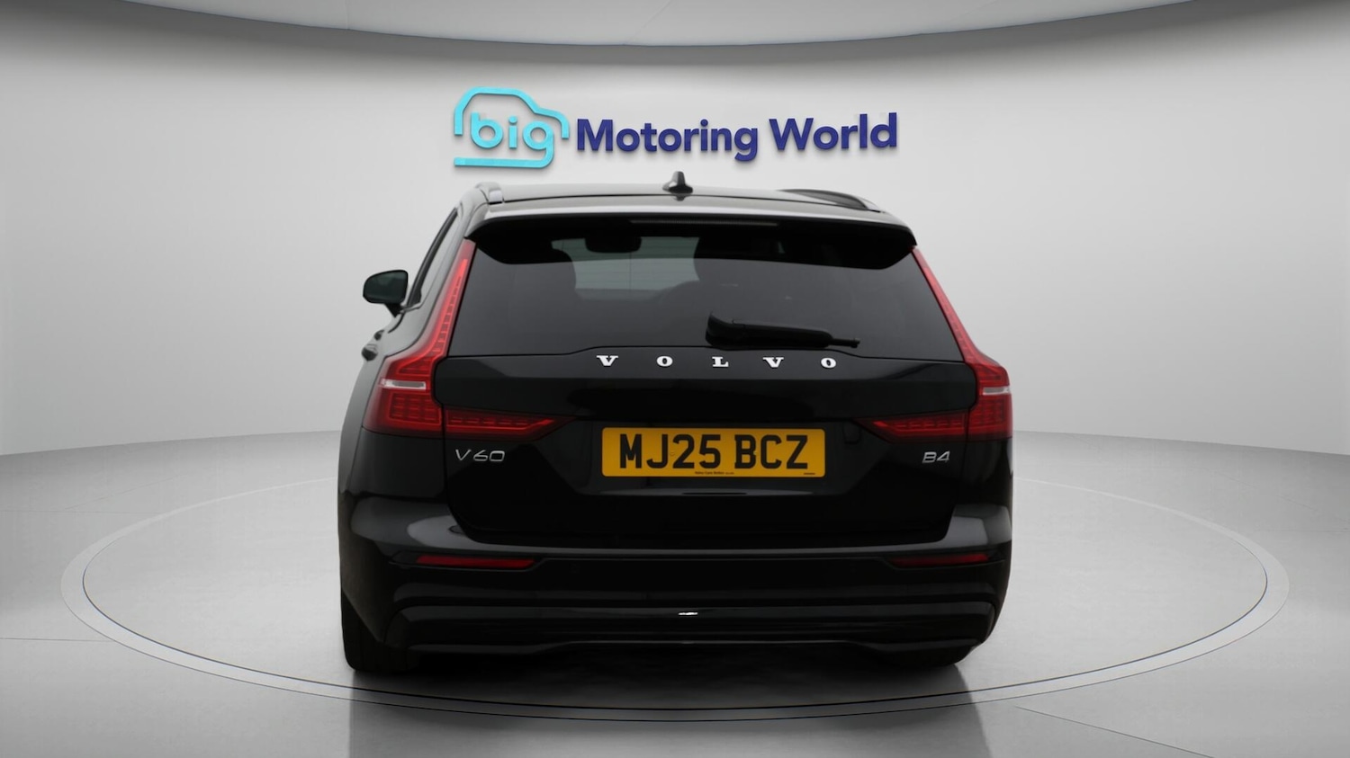 Used Volvo V60 2025 for sale - 76780595: Photo 7