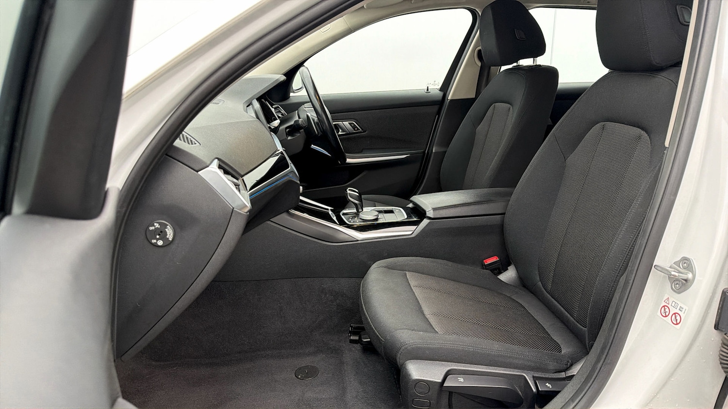 Used BMW 3 Series 2022 for sale - 77921624: Photo 13