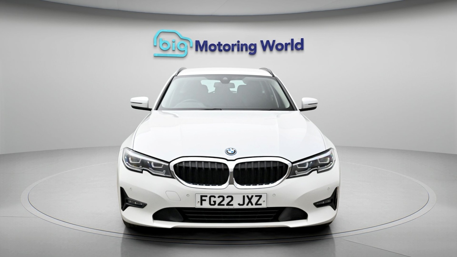 Used BMW 3 Series 2022 for sale - 77921624: Photo 2