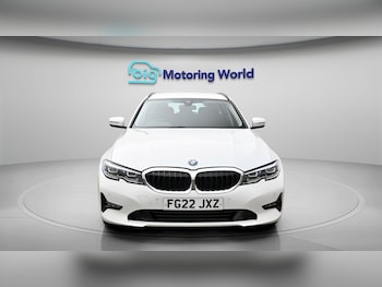 Used BMW 3 Series 2022 for sale - 77921624: Photo