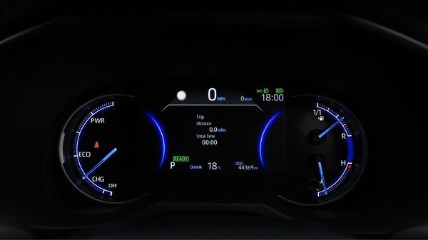 Used Toyota RAV4 2022 for sale - 76240219: Photo 11