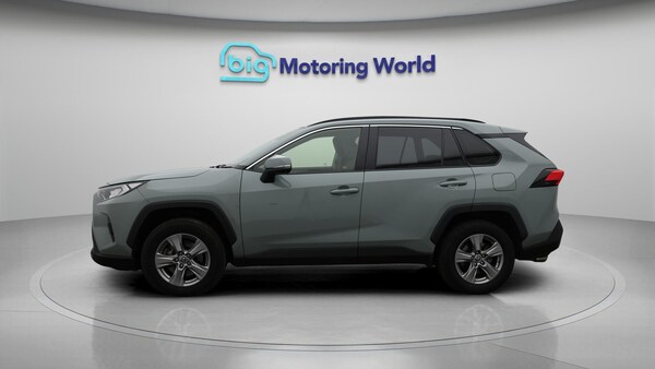 Used Toyota RAV4 2022 for sale - 76240219: Photo 5