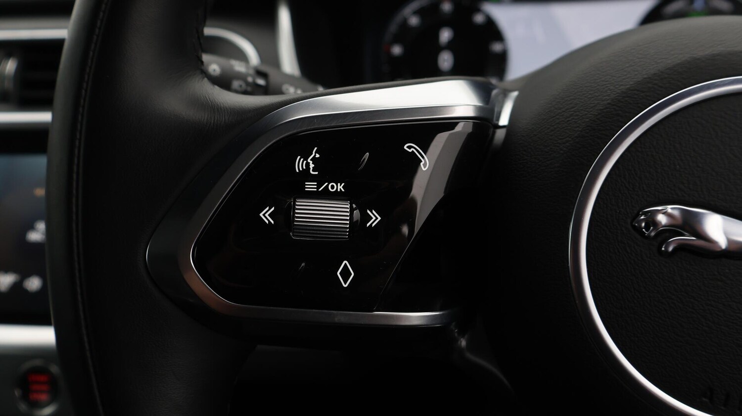 Used Jaguar I-Pace 2023 for sale - 76659230: Photo 25