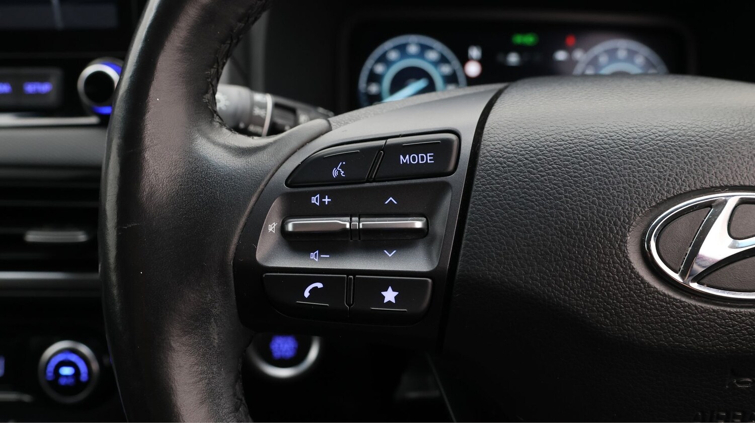 Used Hyundai KONA 2021 for sale - 77264602: Photo 24