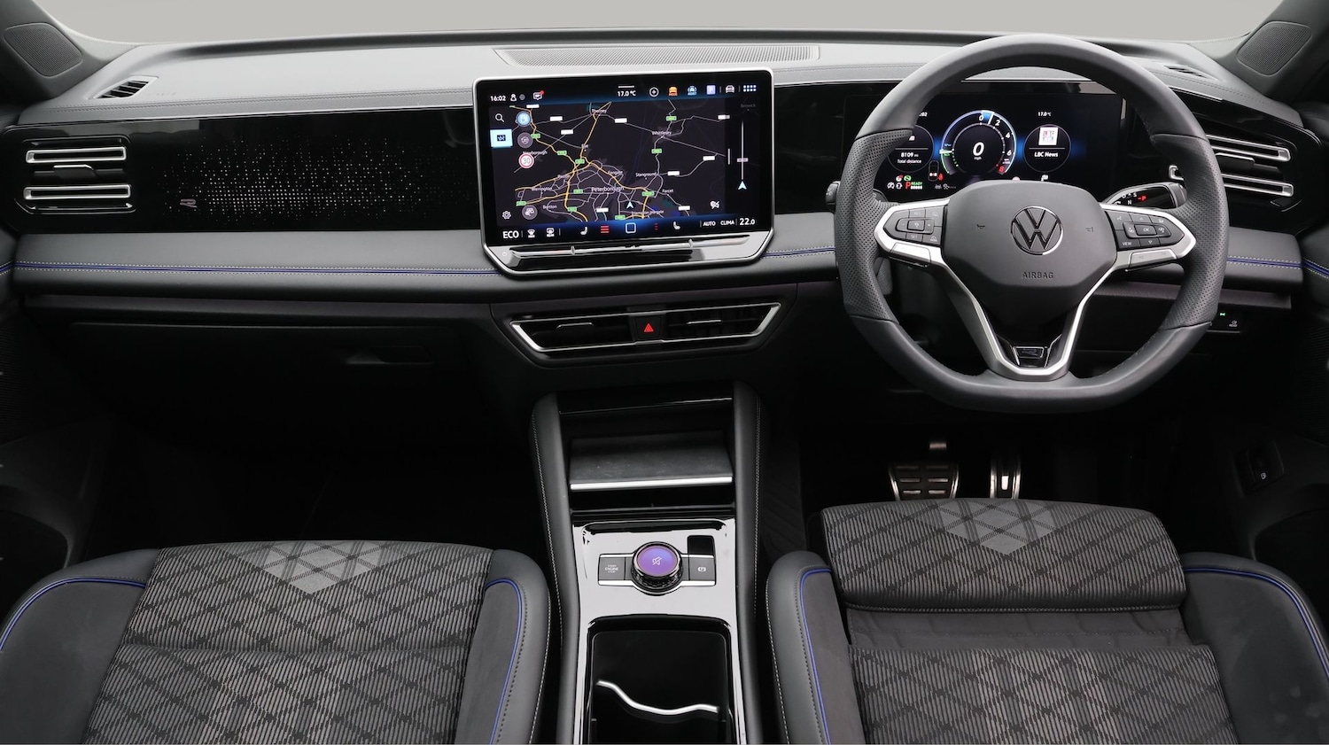 Used Volkswagen Tiguan 2025 for sale - 77905668: Photo 13